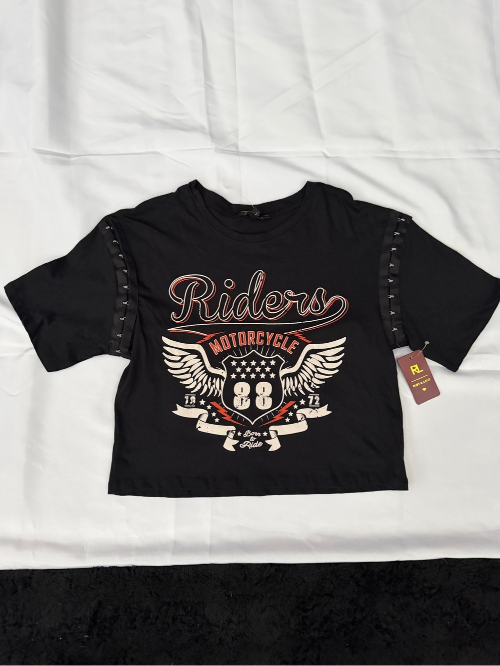 Riders Motorcycle Graphic Crop Tee - Black